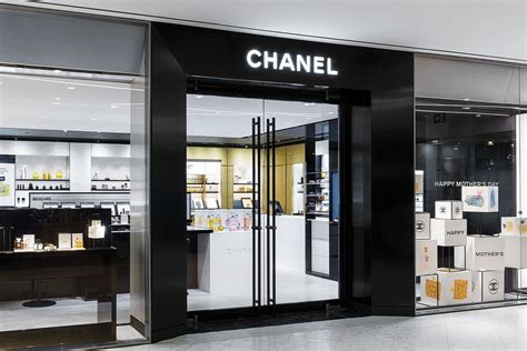 does chanel have online shopping|chanel canada official site.